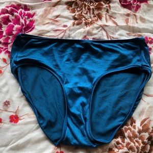 Victorias Secret Incredible Hiphugger